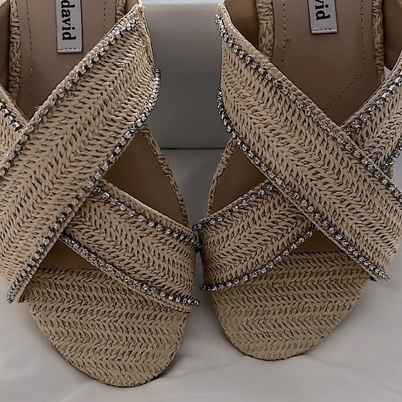 Charles David KENYA Woven w/Crystal Slide Sandals- NWT SIZE 9 - Picture 3 of 11